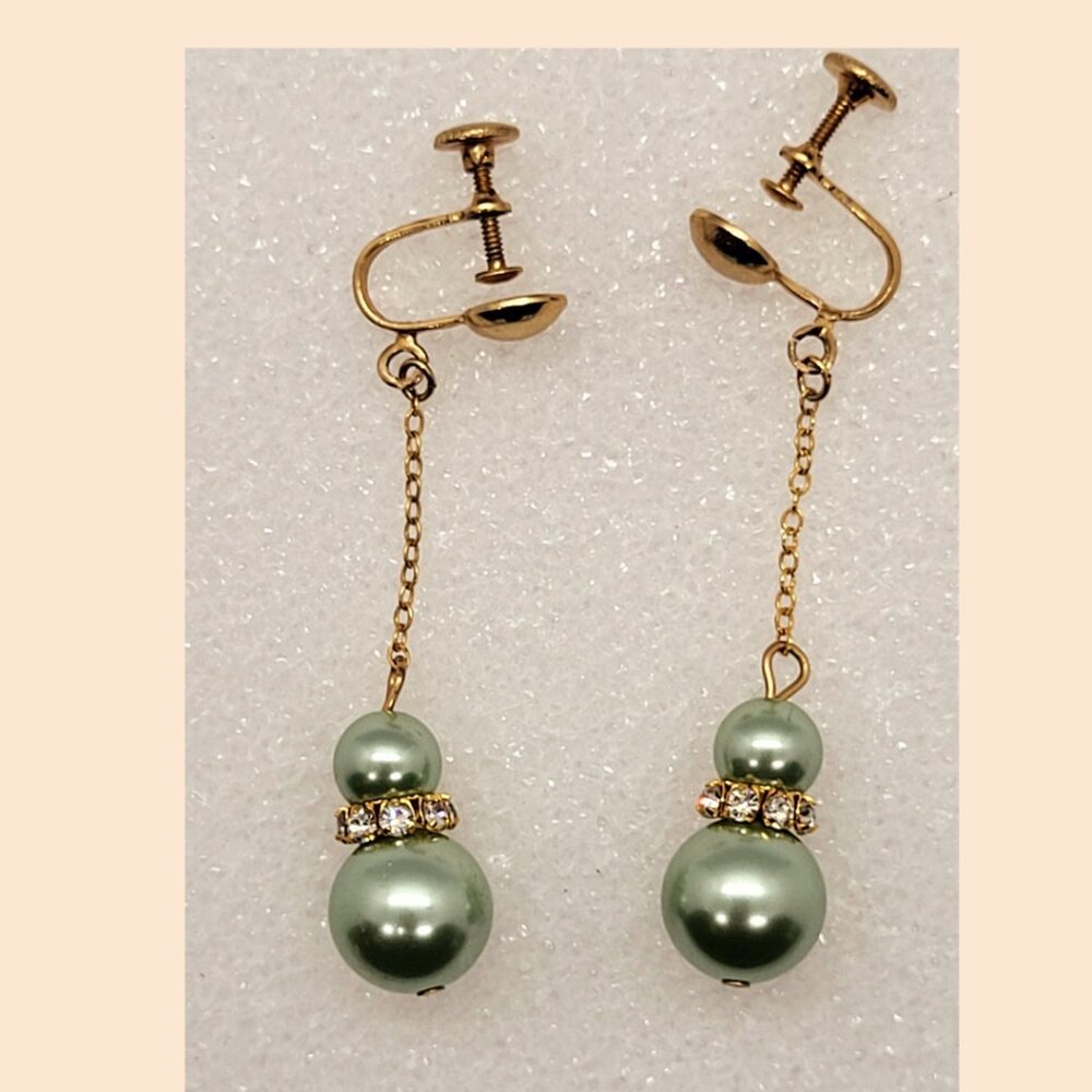 Vintage Jade Colored Dangle Earrings Item #A-06 - Picture 1 of 2